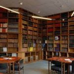 Lire la suite à propos de l’article La bibliothèque médicale de Sainte-Anne, 1867-1932 : naissance et déploiement de la bibliothèque d&rsquo;un asile de la Seine par Caroline Dugène